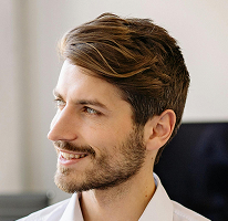 Portrait de Michael Brennan, CTO et leader en technologie fintech et crypto