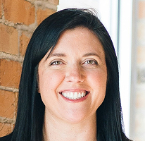 Portrait de Sophie Hartwell, responsable du soutien client de l’équipe de service